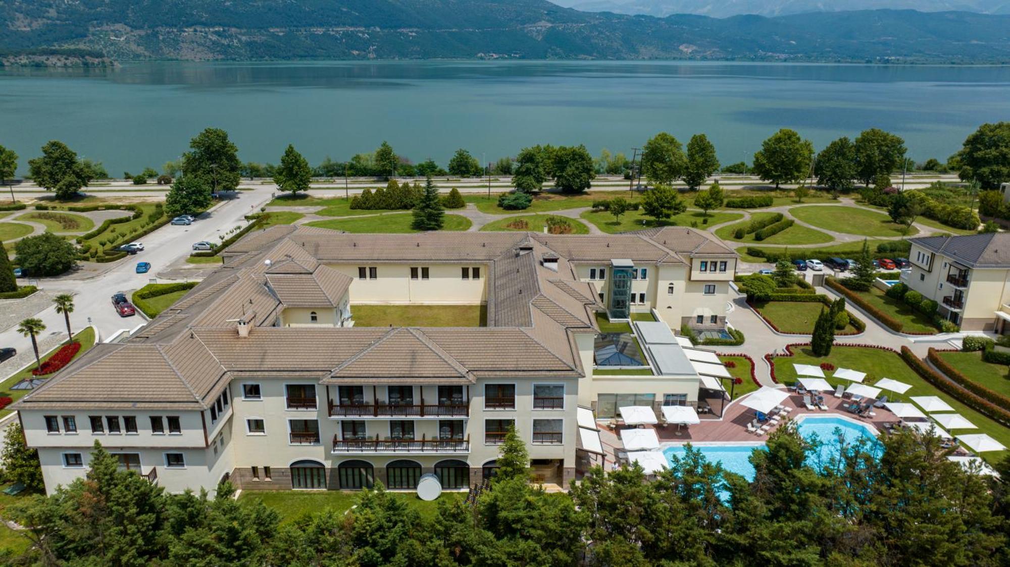 Hotel Du Lac Congress Center & Spa Ioannina Exterior photo